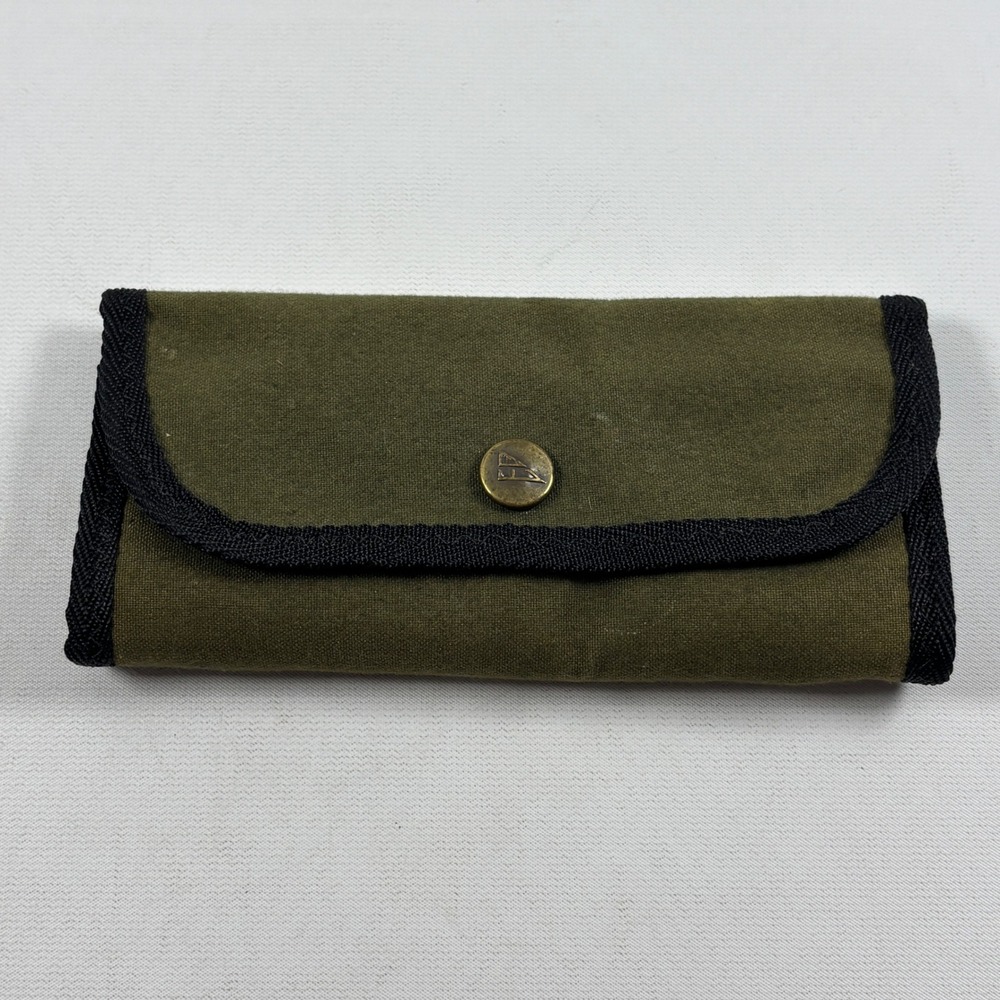 Eddie Bauer Canvas Fly Fishing Wallet Olive Green with Assorted Flies Vintage